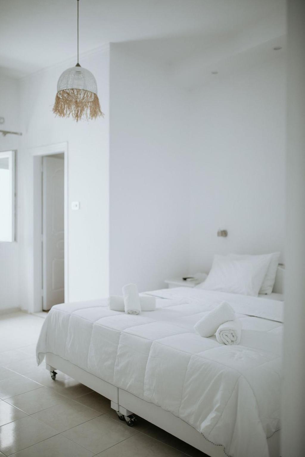 Hotel Thirasia Fira  Habitación foto
