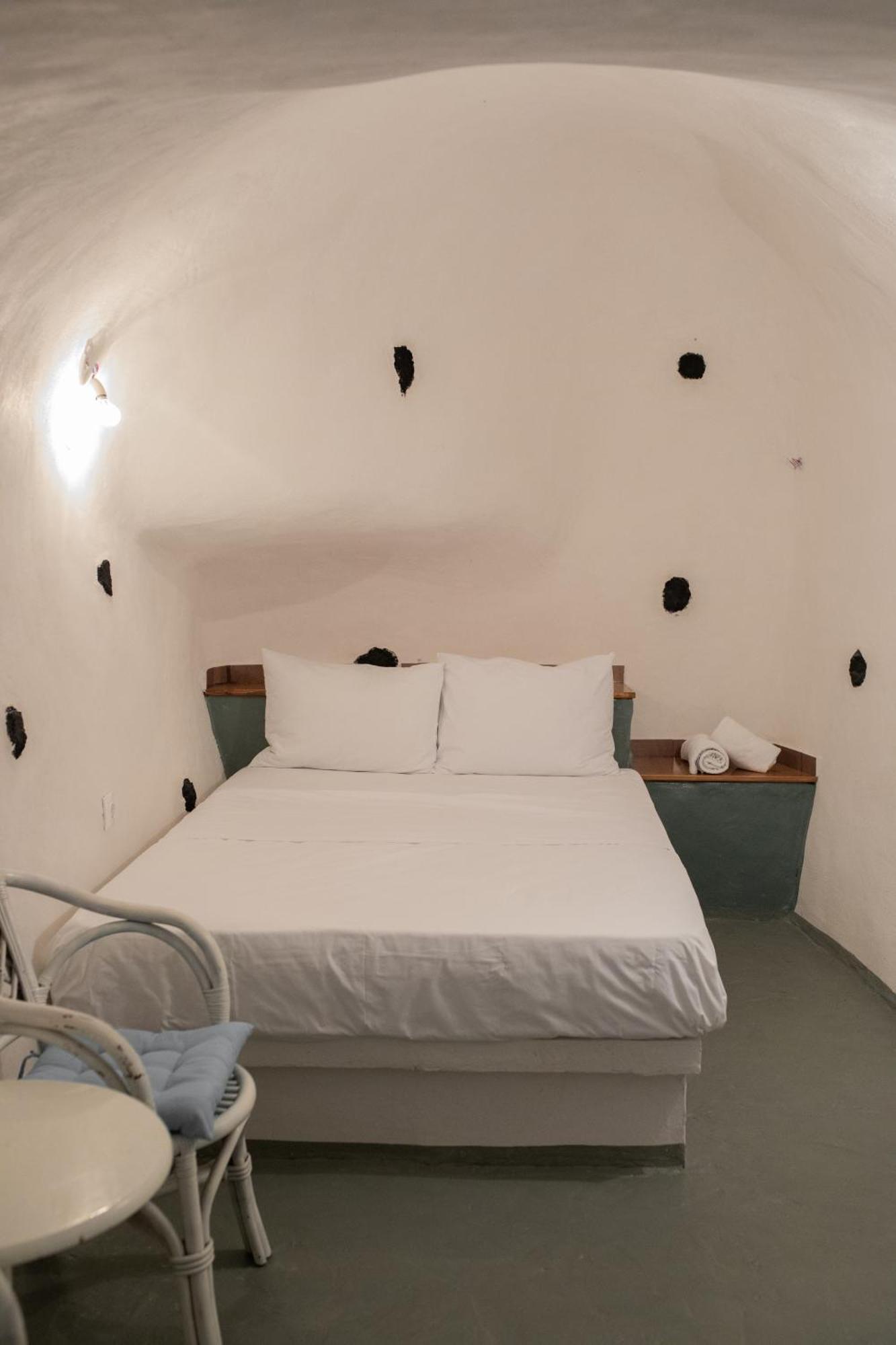 Hotel Thirasia Fira  Habitación foto
