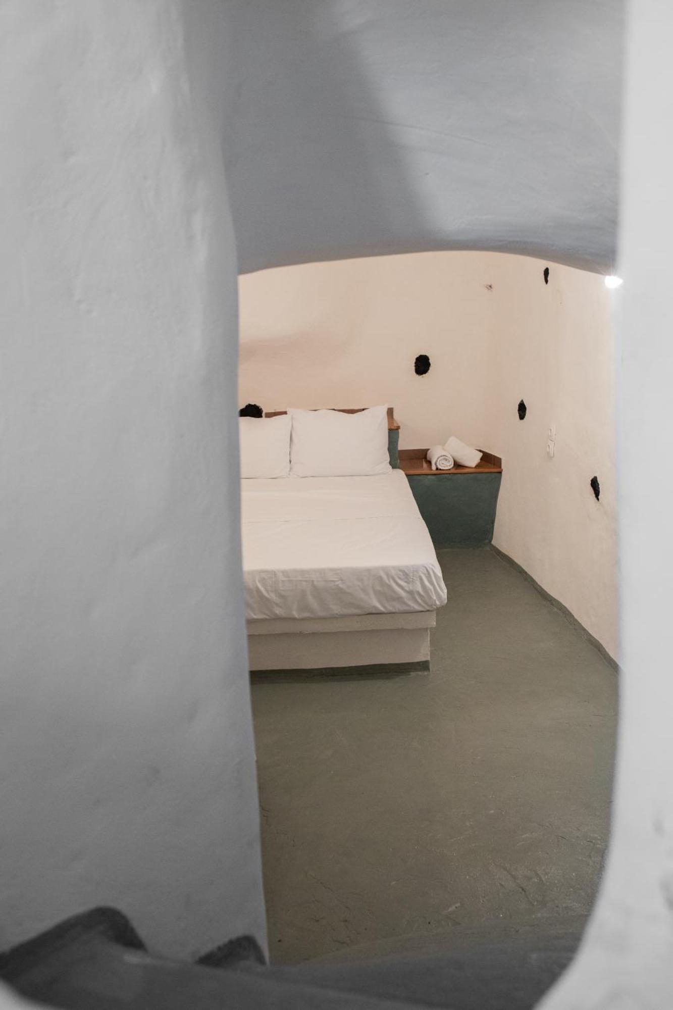 Hotel Thirasia Fira  Habitación foto