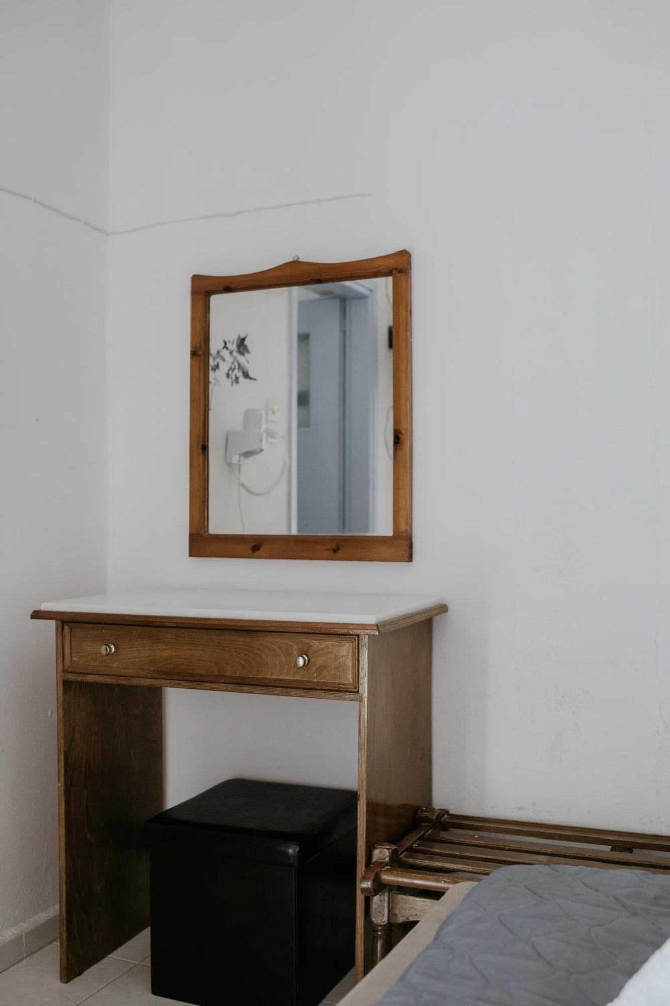 Hotel Thirasia Fira  Habitación foto