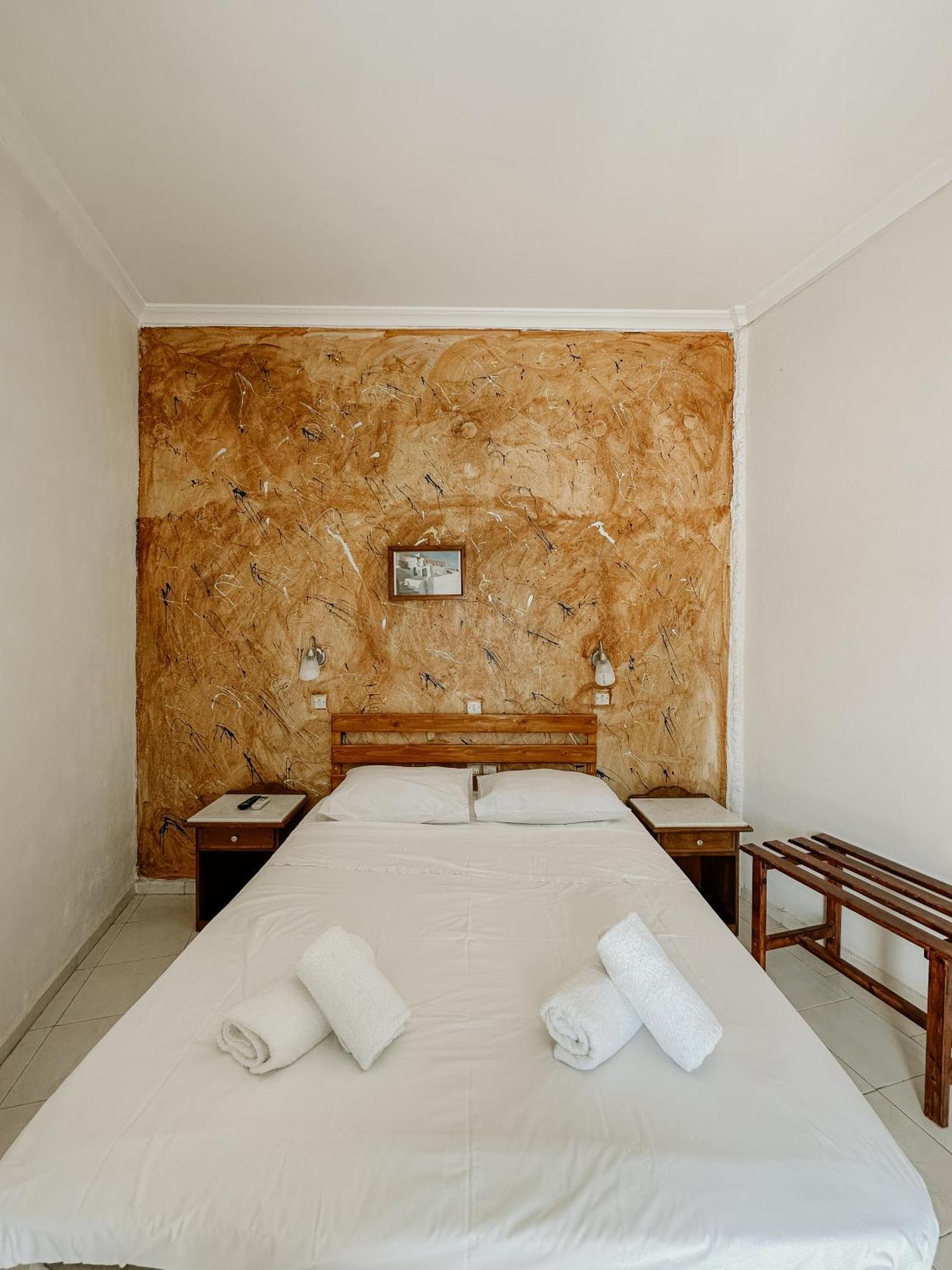Hotel Thirasia Fira  Habitación foto
