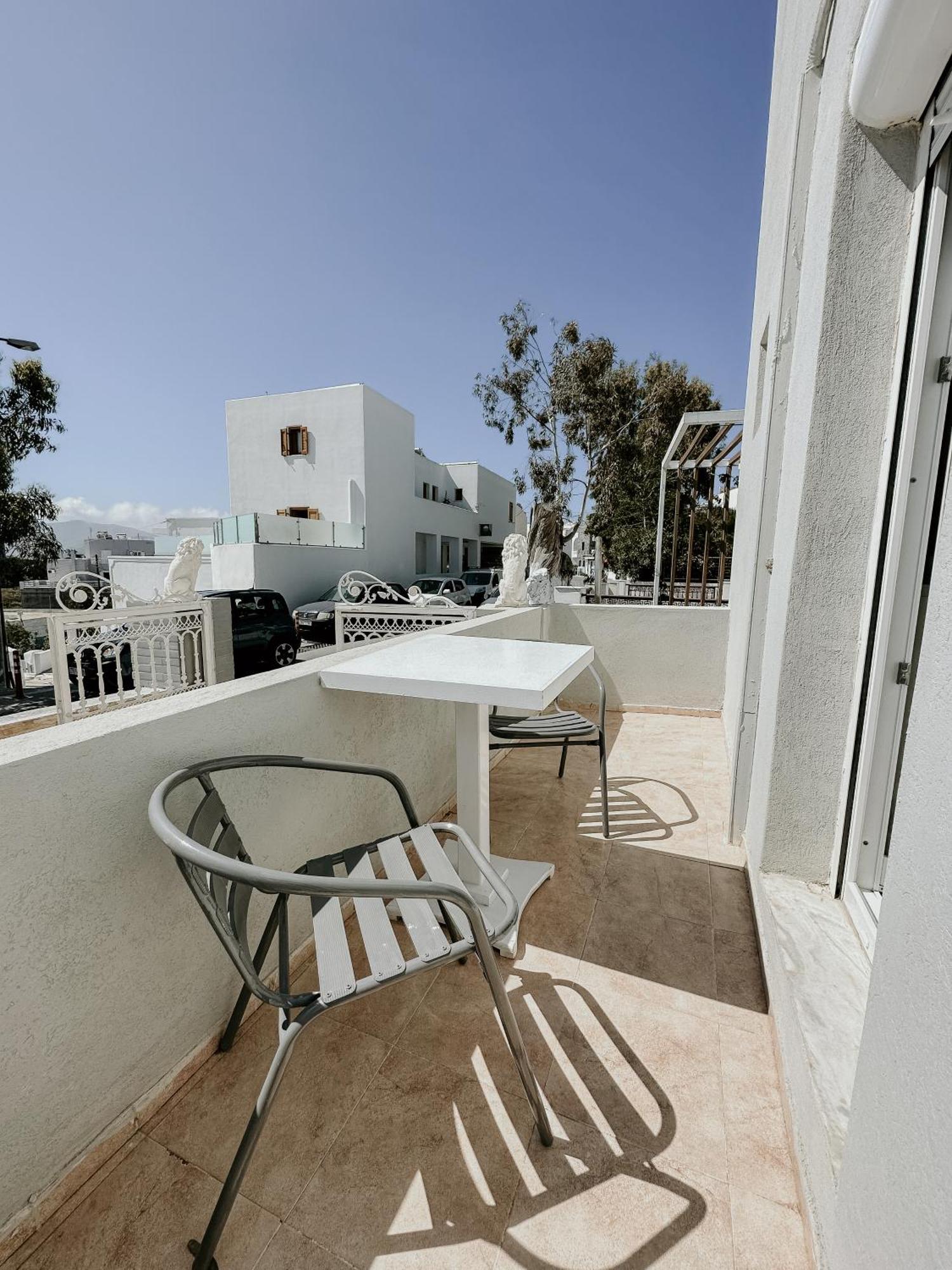 Hotel Thirasia Fira  Habitación foto